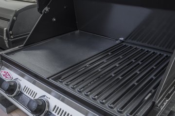 Jak vyčistit grill před sezónou
